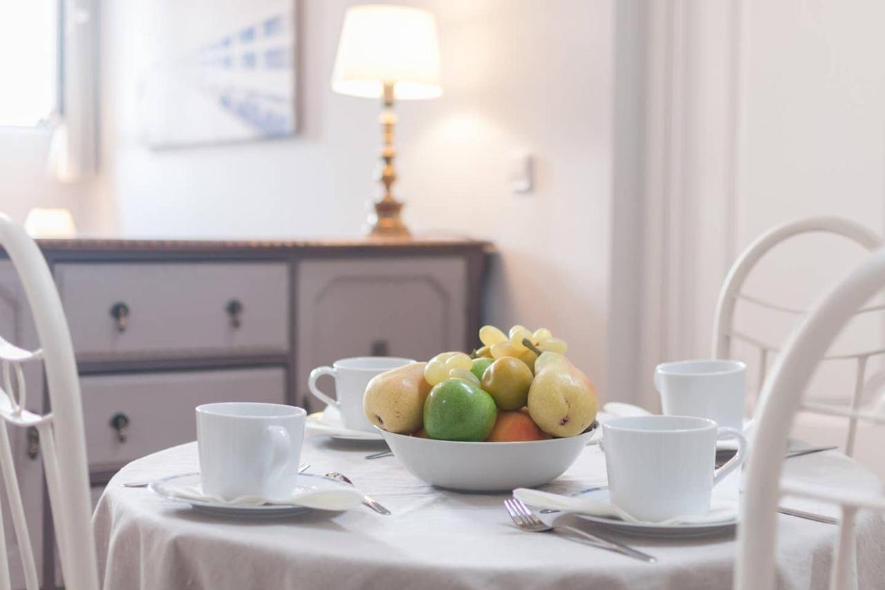 Cozy One-Bedroom Penthhouse La Latina มาดริด ภายนอก รูปภาพ